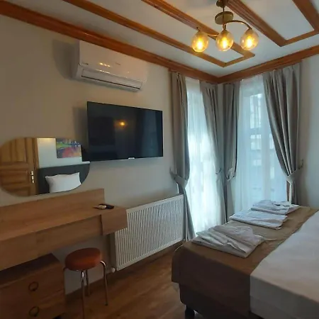 Bed & Breakfast Fevzi Pasa *