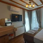 Bed & Breakfast Fevzi Pasa *